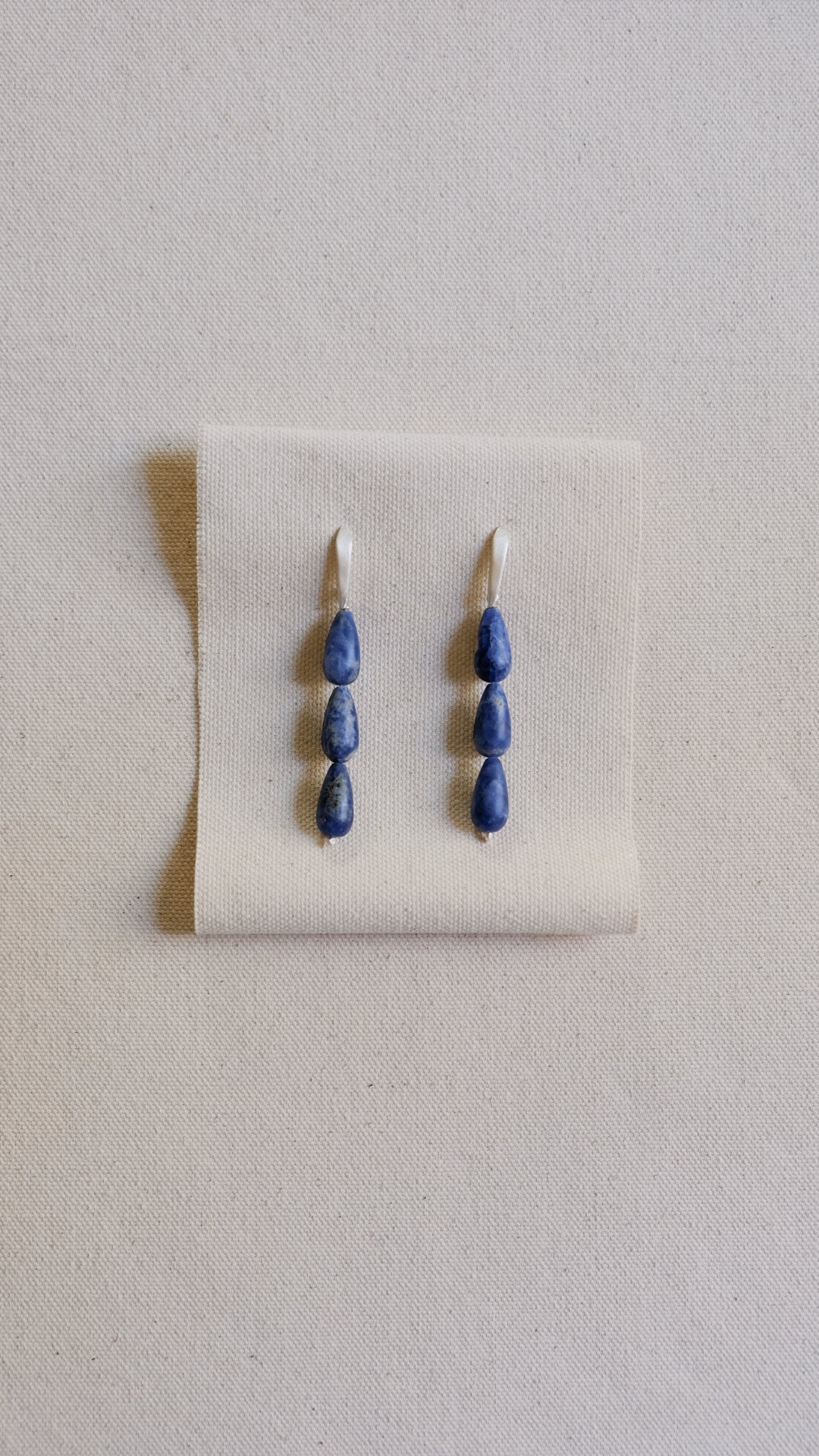 Tres gotas earrings