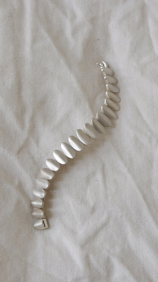 Dahlia Bracelet