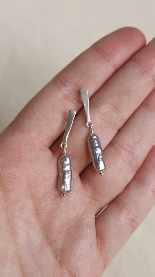 Barroque earrings