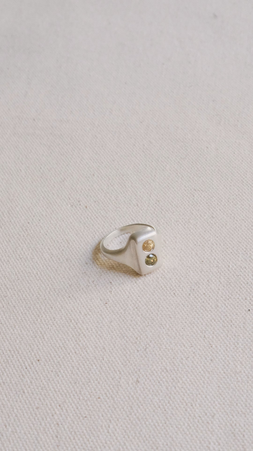 vertical boulder signet ring